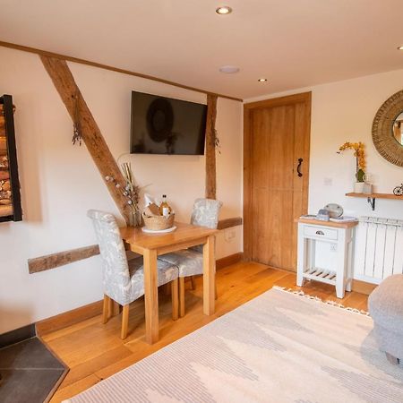Apple Tree Cottage Херефорд Экстерьер фото