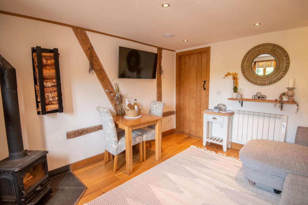 Apple Tree Cottage Херефорд Экстерьер фото